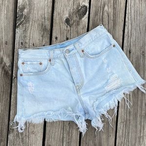 Levi’s Cutoff Shorts